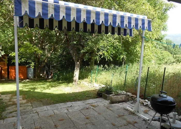 Nyaraló Du Cret Hotonnes
